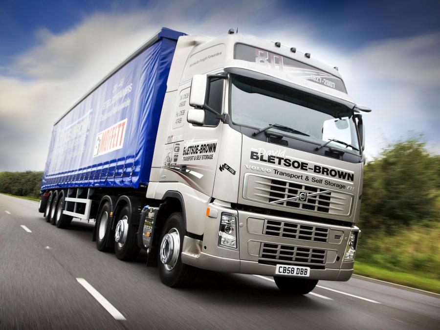  Volvo FH16 80th Anniversary 2007 года  (UK) (фото 1 из 3)
